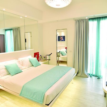 רימיני Hotel Nuovo Giardino מראה חיצוני תמונה
