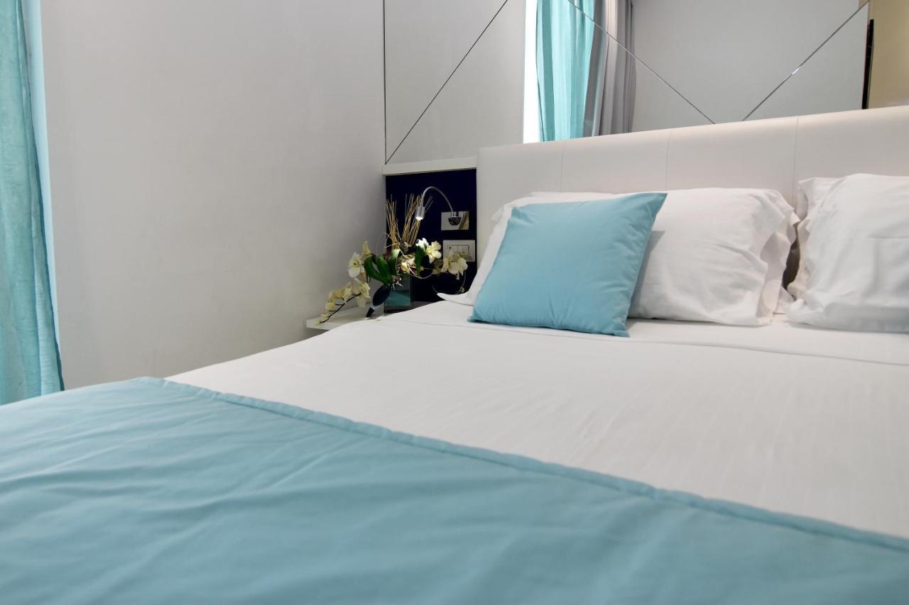 רימיני Hotel Nuovo Giardino מראה חיצוני תמונה
