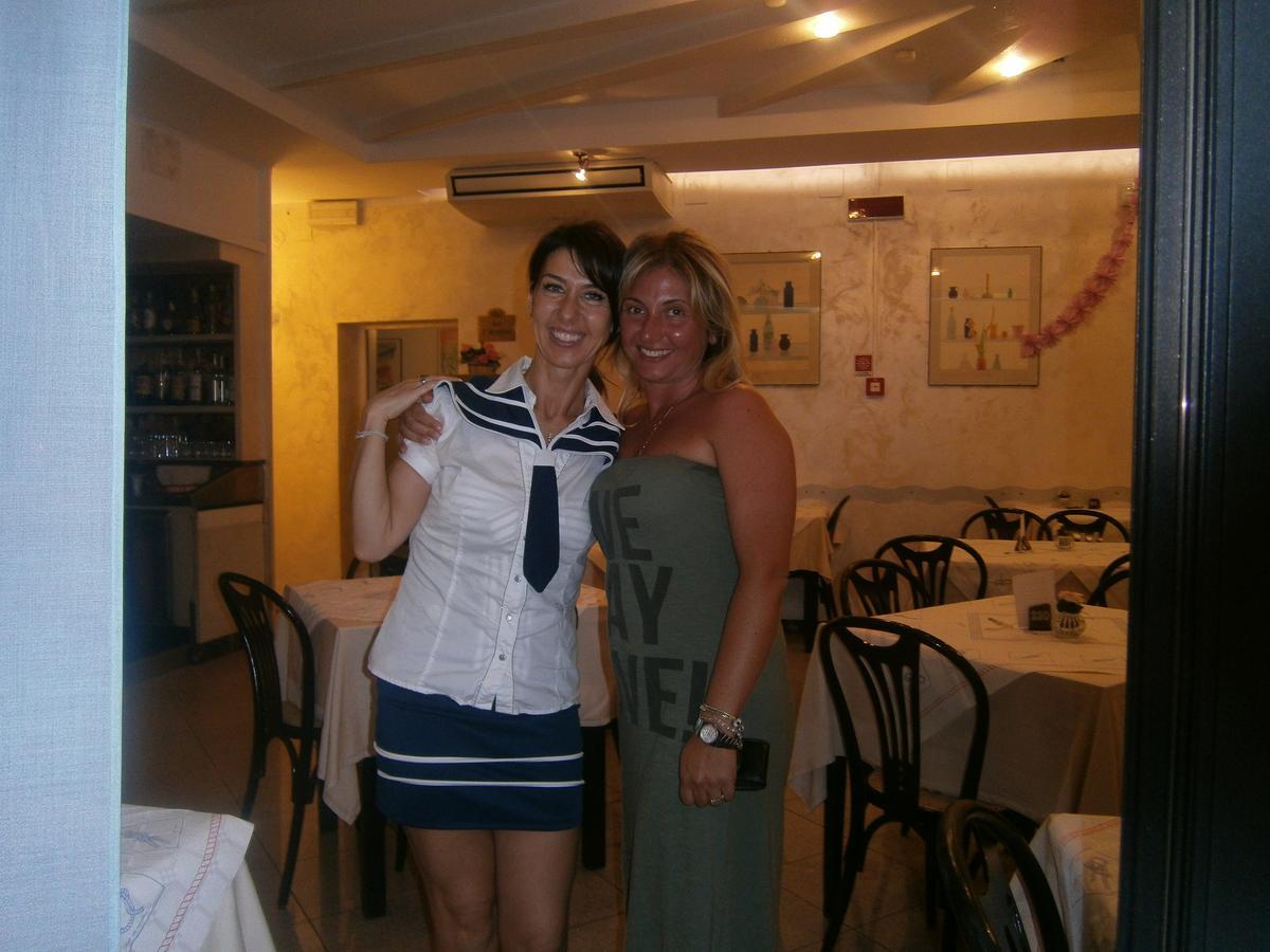 רימיני Hotel Nuovo Giardino מראה חיצוני תמונה