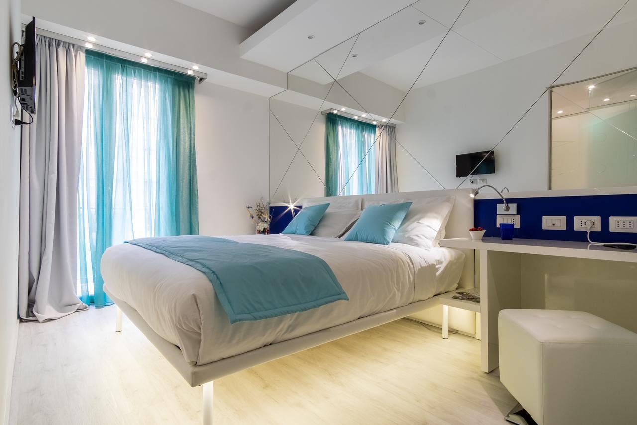 רימיני Hotel Nuovo Giardino מראה חיצוני תמונה